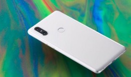 小米4最新爆料信息图片,惊艳外观与强大性能，颠覆想象！”