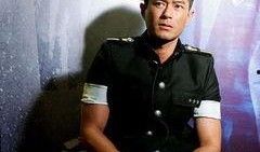 毒战新闻爆料,揭秘新闻爆料背后的惊心动魄